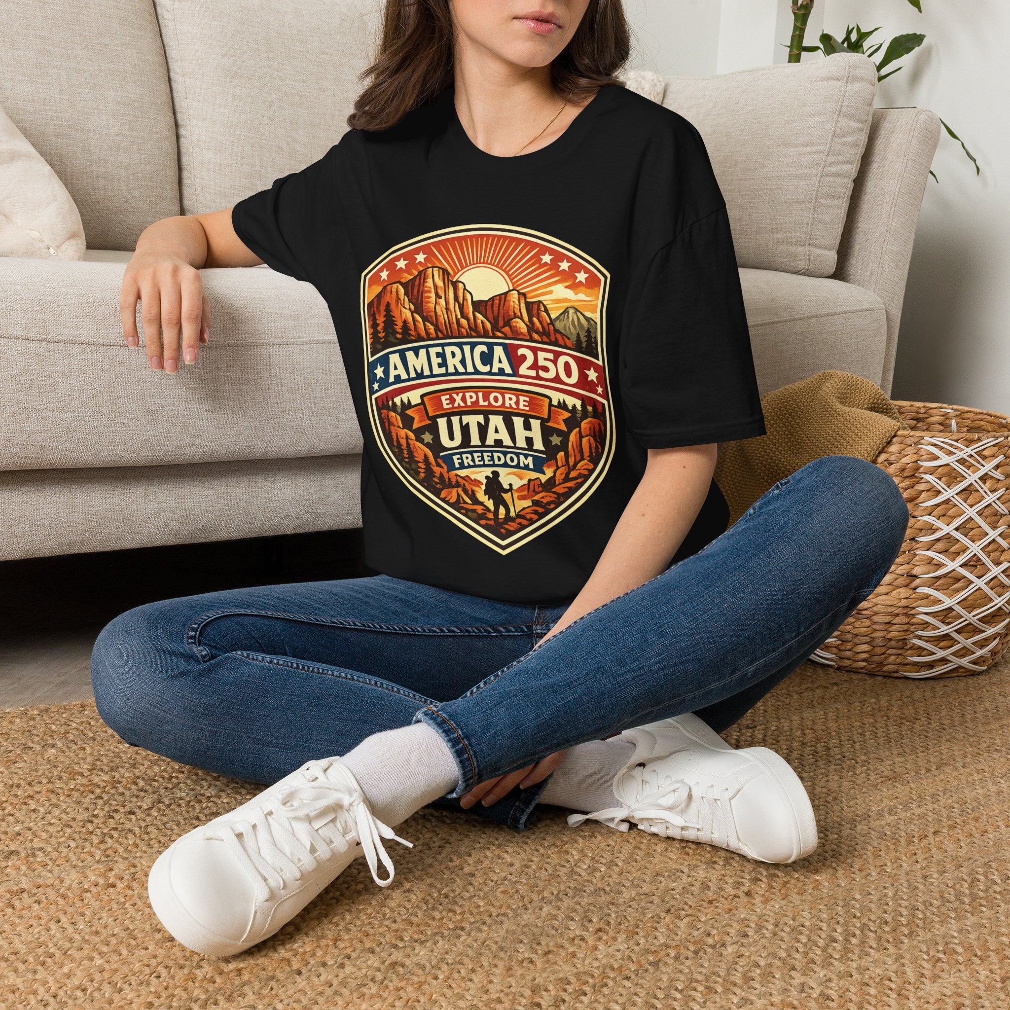 America 250 T-Shirt Utah Explore Freedom Vintage National Park Badge